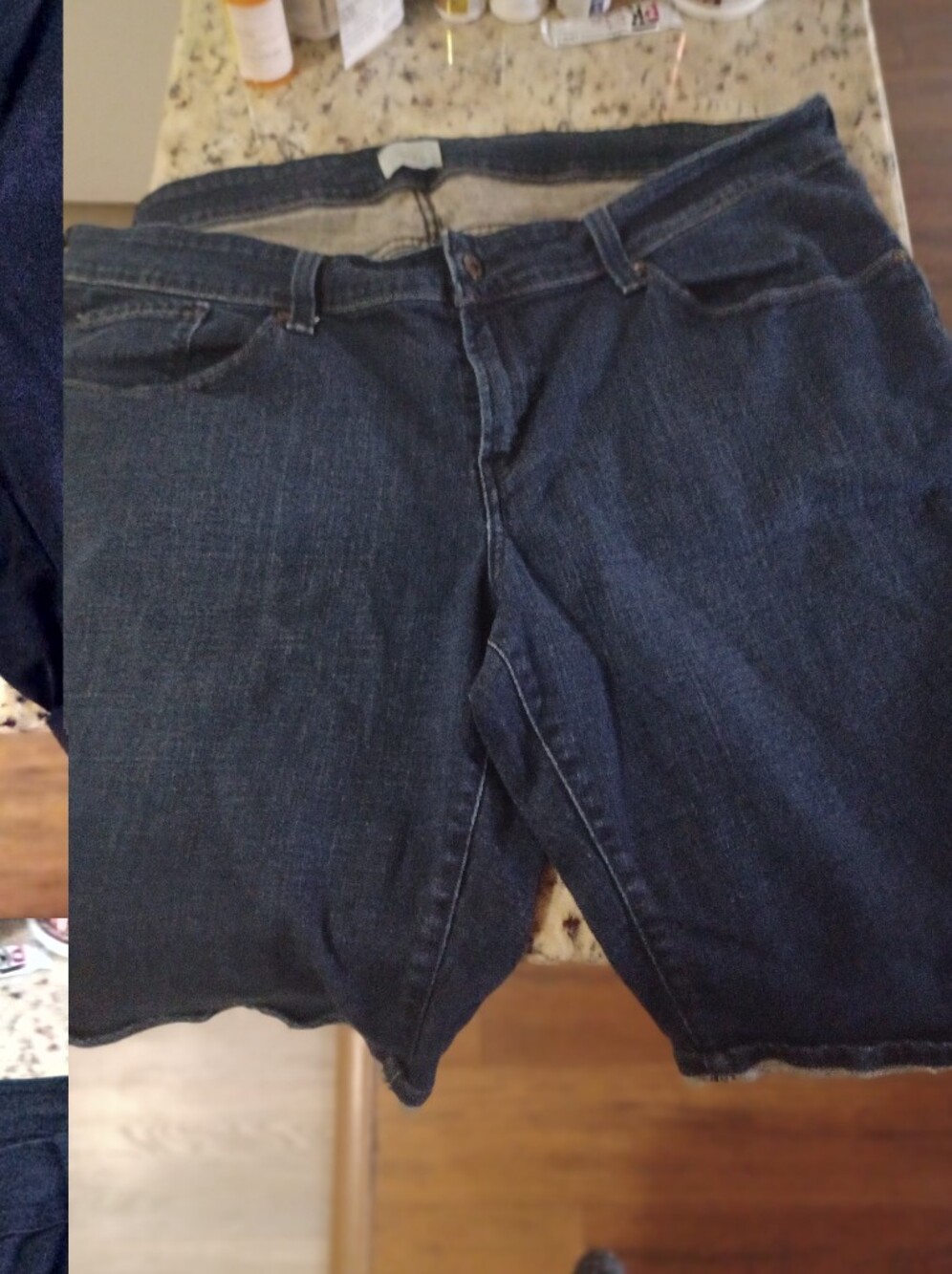 Levis Relaxed Women's Dark Blue Denim Shorts - Comfortable Everyday Style